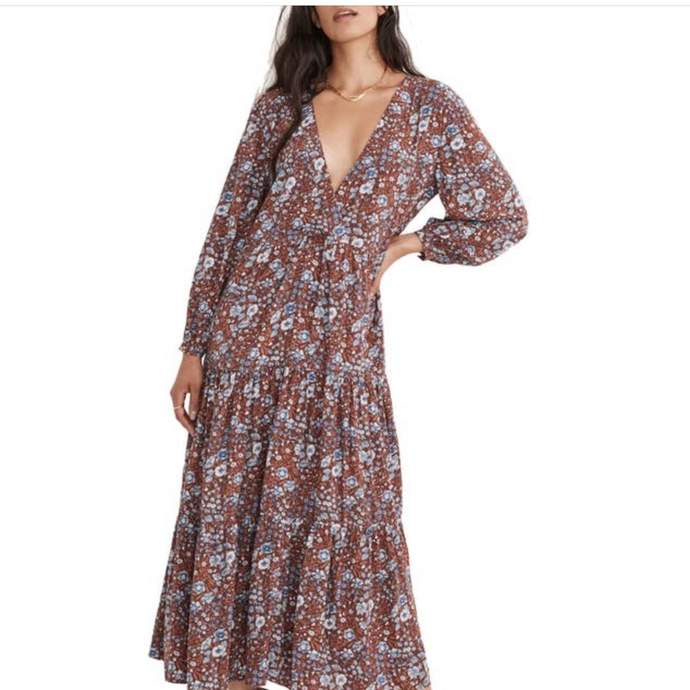 Beautiful midi dress from Nordstrom